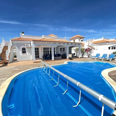 Vila Casa Rihana *